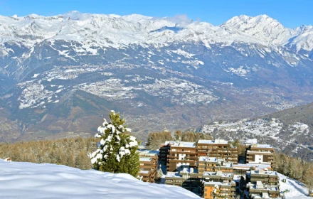 Ít nhất 40 người thiệt mạng sau vụ nổ đêm giao thừa ở Thụy Sĩ