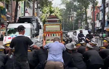 Nhìn là biết đám tang nhà giàu