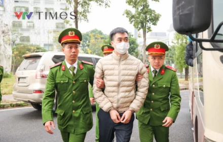 👩‍⚖️🧑‍⚖️ Hình ảnh mới nhất xét xử các bị cáo trong vụ án sản xuất sữa giả HiUp tại Công ty Z Holding