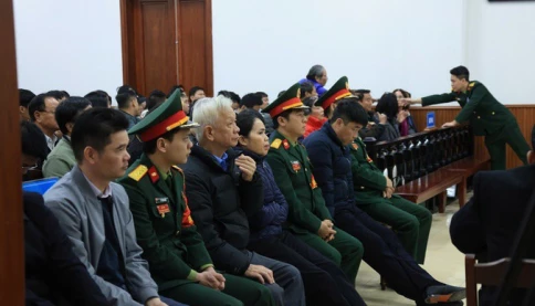 Một đại gia muốn mua Tập đoàn Phúc Sơn để bồi thường giúp Hậu "Pháo" số tiền 7.000 tỉ đồng