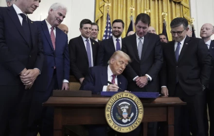 Ông Donald Trump rút Mỹ khỏi 66 tổ chức quốc tế