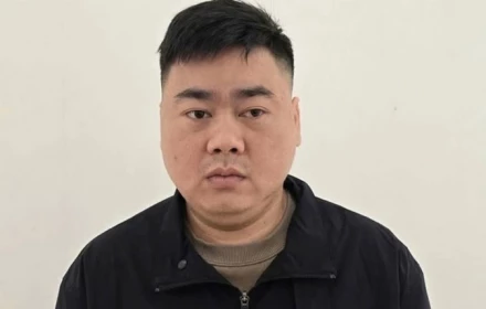 📦 KHỞI NGHIỆP VỚI 7.000 BỘ PHIM "QUÊN MẶC ĐỒ", ÔNG CHỦ 103 WEBSITE NHẬN CÁI KẾT "HẾT NƯỚC CHẤM"!