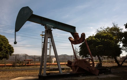 Ông Trump nói Mỹ sẽ kiểm soát 55% lượng dầu mỏ thế giới