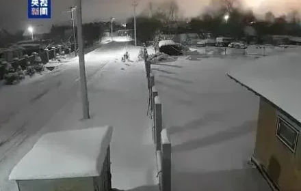 Nhiều tiếng nổ vang lên ở Kyiv vào đêm khuya