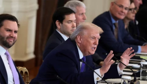 Ông Trump đe dọa các giám đốc điều hành ngành dầu mỏ: Nếu các ông không làm, người khác sẽ làm