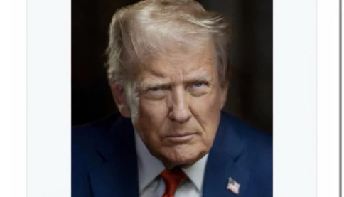 Vừa xong! Donald Trump vừa post ảnh tự nhận là "Tổng thống Venezuela lâm thời"