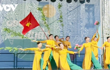 Bộ Chính trị chọn ngày 24/11 là "Ngày Văn hóa Việt Nam", toàn dân được nghỉ lễ