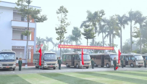 Dàn xe của Quân đội xuất quân phục vụ Đại hội Đảng toàn quốc