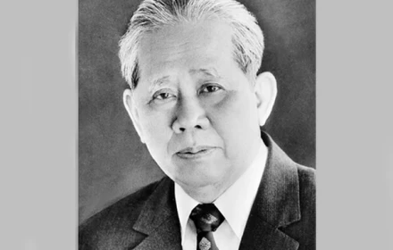 Người đảm nhiệm chức Tổng Bí thư thời gian dài nhất trong lịch sử của Đảng