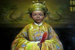 Vị vua duy nhất thiệt mạng vì tai nạn máy bay, mất 42 năm thi hài mới đưa về Việt Nam