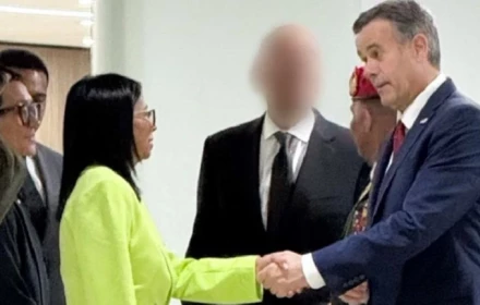 Lần đầu tiên Trump giải thích vì sao Tổng thống lâm thời Venezuela là cấp phó của ông Maduro