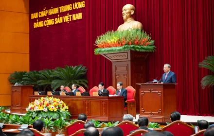 Tiêu chuẩn chức danh Tổng Bí thư và các chức danh lãnh đạo chủ chốt