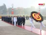 Sáng nay: Lãnh đạo Đảng, Nhà nước và đại biểu dự Đại hội XIV vào Lăng viếng Chủ tịch Hồ Chí Minh