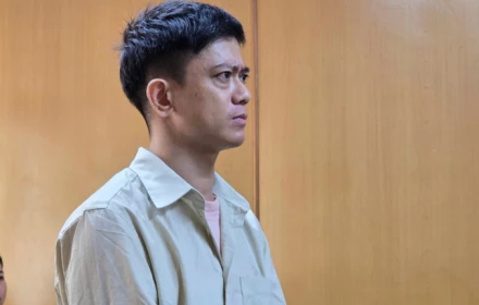 Bị nhắc nhở, gã công nhân máu lạnh tạt axit 4 quản lý, cấp trên để trả thù