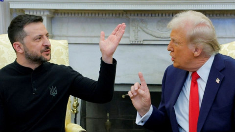 Thương vụ tỷ đô gãy vụn, Zelensky và Trump đấu khẩu dữ dội về mỏ khoáng sản