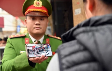 Cận cảnh quy trình phạt nguội vi phạm trật tự đô thị của Công an Hà Nội: "Mắt thần" soi từng mét vuông, đã vi phạm là bị xử lý