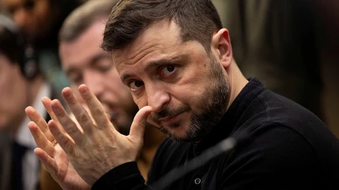 Mỹ sẵn sàng "thay máu" Zelensky: Drama chính trị cuối tuần qua!