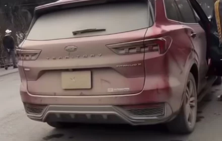 Cục CSGT lên tiếng về vụ việc tài xế ô tô có biển số bị phủ kín bùn đất bị phạt 23 triệu đồng