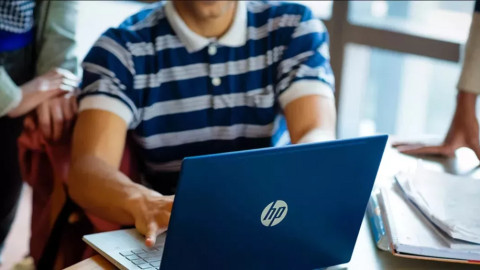 Lo ngại thuế quan Trump, HP kéo 90% dây chuyền laptop ra khỏi Trung Quốc