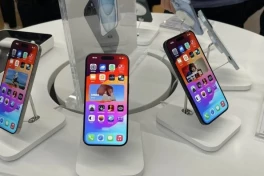 Apple 'xả hàng' iPhone tại Việt Nam: Giảm giá sâu nhiều model, cạnh tranh khốc liệt với điện thoại Android