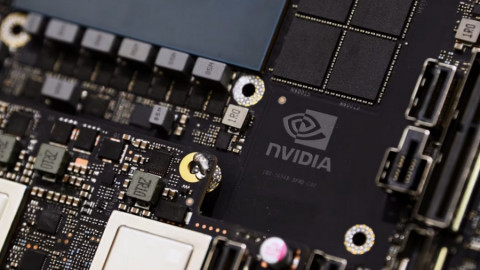 Chip Nvidia xịn nhất vẫn "có cửa" đến Trung Quốc, bất chấp lệnh cấm của Mỹ