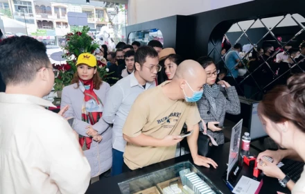 Bạc không khan hiếm, nhà đầu tư cần tỉnh táo trước “cơn sốt”