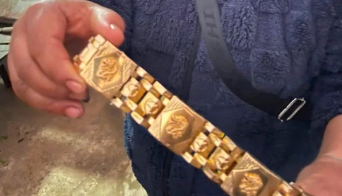 Nhặt được 1,3 cây vàng khi đi chợ lúc sáng sớm