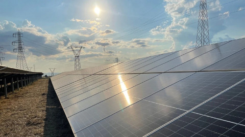 Ý vừa ký hợp đồng mua bán 1.000GWh điện mặt trời