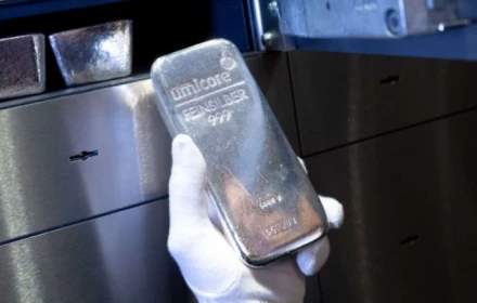 Thị trường bạc "cuồng loạn", nhà đầu tư gánh hậu quả tàn khốc, tài sản bốc hơi sau một đêm