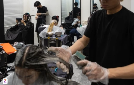 Khách Trung Quốc đổ xô sang Việt Nam… gội đầu