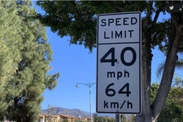 California đi đầu yêu cầu tích hợp cảnh báo tốc độ trên ôtô