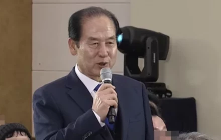 Chủ tịch huyện ở Hàn Quốc tiếp tục gây phẫn nộ vì chửi thề trước người dân