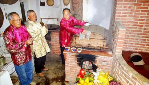 Tục cúng Táo quân ở Trung Quốc có gì khác so với Việt Nam?