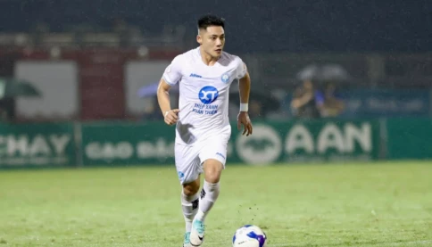 Chân dung tiền đạo của Thép xanh Nam Định được HLV Kim Sang-sik nhắm gọi thay Tiến Linh