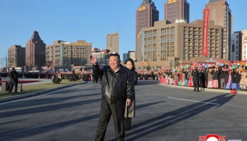 Con gái Kim Jong-un lần đầu xuất hiện sau thông tin được chỉ định kế nhiệm