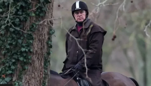 Chấn động: Em trai vua Charles, cựu hoàng tử Anh Andrew bị bắt