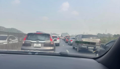 📣 Dự kiến ĐÓNG chiều đường ra khỏi Hà Nội & TP.HCM để ưu tiên xe vào thành phố trên các tuyến cao tốc