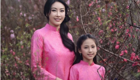 Mỹ nhân duy nhất Việt Nam đăng quang hoa hậu ở tuổi 16 khoe con gái xinh đẹp, thanh tú không kém mẹ