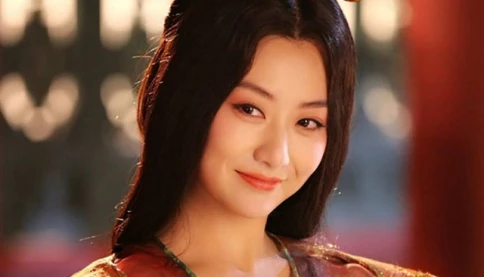 Cuộc đời vị hoàng hậu đẹp tựa báu vật giữa nhân gian, khiến 6 vị hoàng đế phải mê đắm
