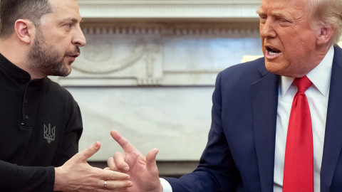 Hậu đàm phán với Trump, báo Mỹ nhận định "Zelensky hiện đang phải đối mặt với một trong những thời khắc nguy hiểm nhất"