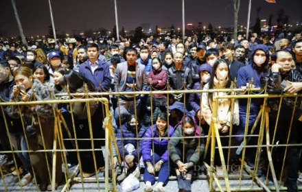 Trưởng Ban Quản lý di tích Đền Trần nói gì trước việc lùi giờ phát ấn xuống 5h sáng?