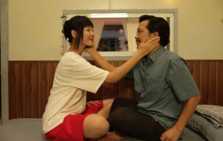 Trường Giang bị hất văng