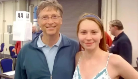 Bill Gates lần đầu thừa nhận ngoại tình với hai người phụ nữ