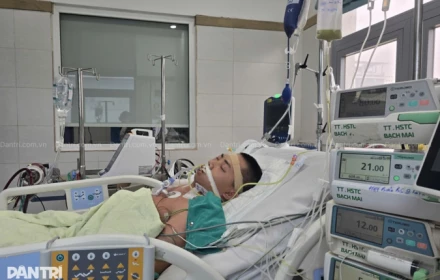 Bác sĩ Bệnh viện Bạch Mai kêu gọi cứu nam sinh 16 tuổi nguy kịch