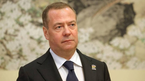 Vì sao ông Medvedev lại nhắc đến Kursk, kịch bản nào đang được Nga chuẩn bị?