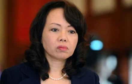 Cấp dưới khai đưa gần 13 tỷ đồng, bà Nguyễn Thị Kim Tiến nói chỉ nhận 2,5 tỷ