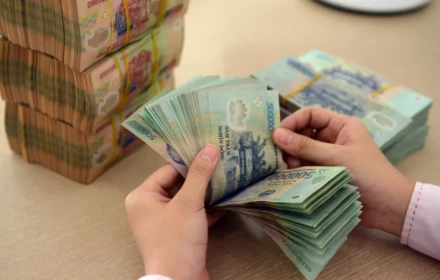 Bãi bỏ hàng loạt quy định về công chức, áp dụng cách xếp lương mới