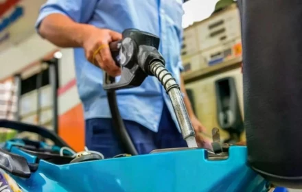 Giá xăng dầu tăng mạnh, công an khuyến cáo 'nóng'