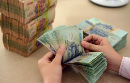 Chính phủ ban hành Bảng lương cơ bản gồm 3 mức 30 - 31 - 37 triệu đồng/tháng áp dụng cho đối tượng nào?