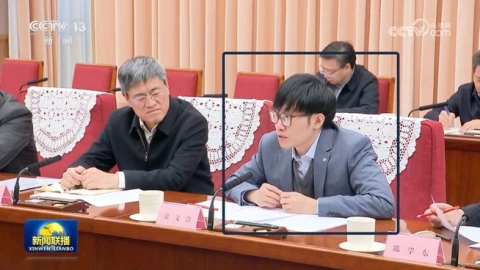 Lương Văn Phong "không cần tiền", thận trọng với việc thương mại hóa quá nhanh